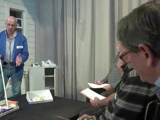 Старий молодий для дорослих відео підліток груповий секс по дідуся манда трахання