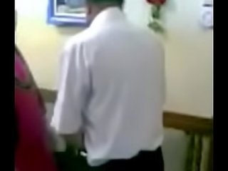 प्रधान काकी southindiansex लीक mms.mp4