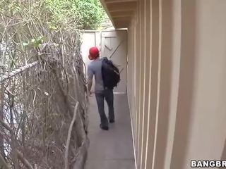 Taming ل غير مطيع كس